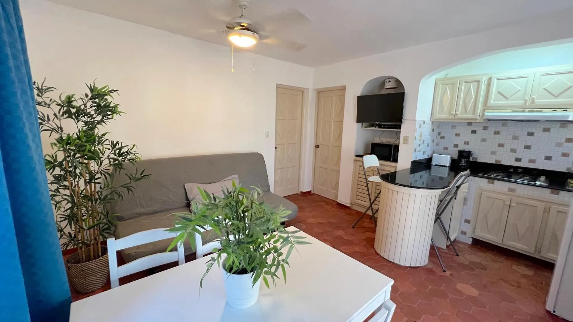 Aparthotel Olas De Los Corales - Villas And Suites Punta Cana