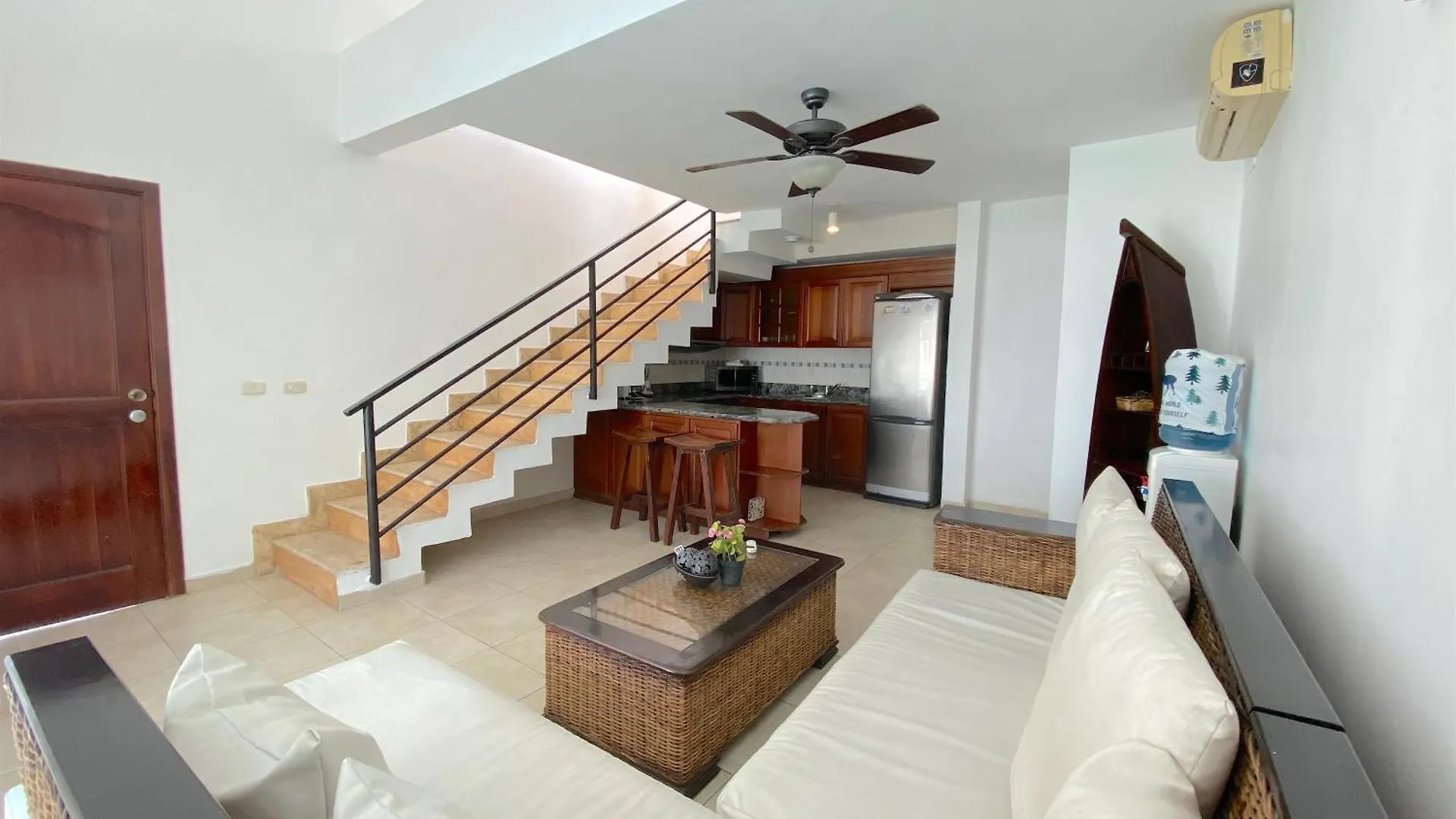 Aparthotel Olas De Los Corales - Villas And Suites Punta Cana
