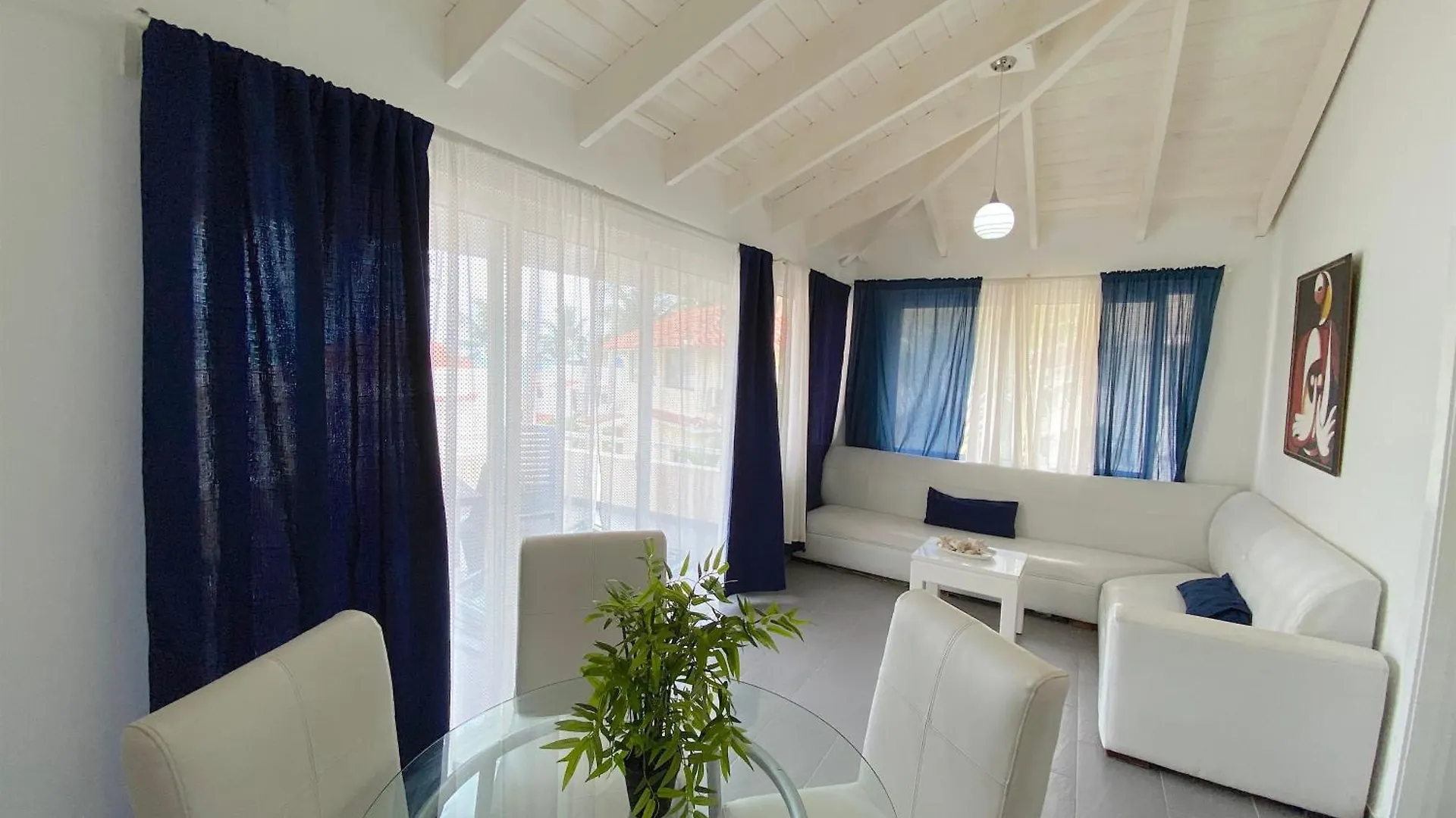 ***** Aparthotel Olas De Los Corales - Villas And Suites Punta Cana Dominicaanse Republiek