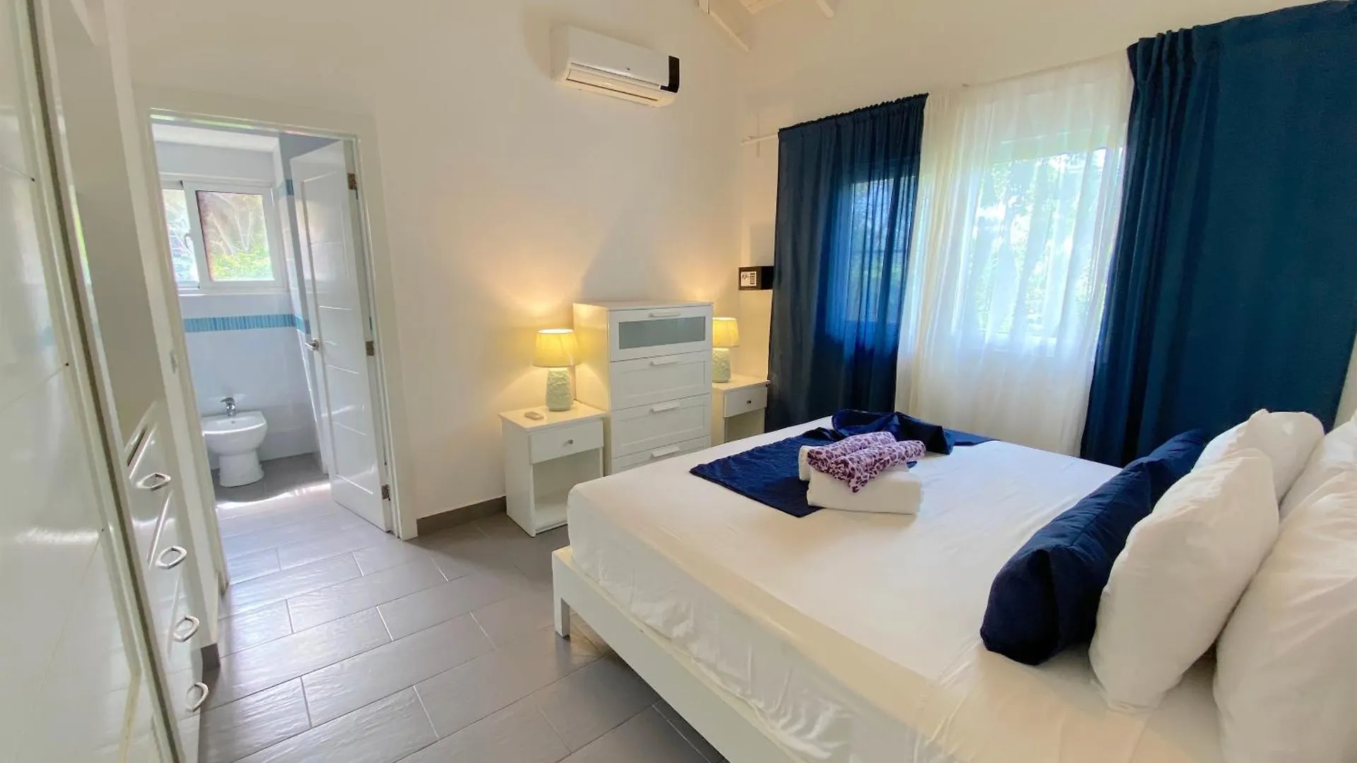 Olas De Los Corales - Villas And Suites Punta Cana 5*,