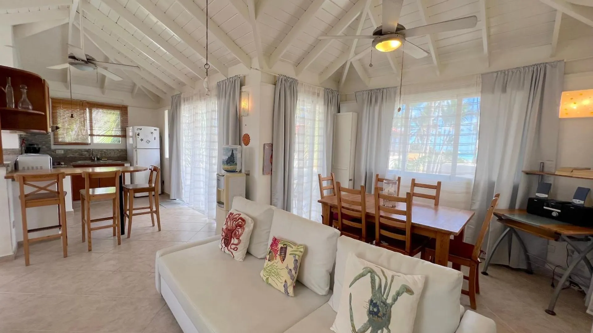 ***** Aparthotel Olas De Los Corales - Villas And Suites Punta Cana Dominicaanse Republiek